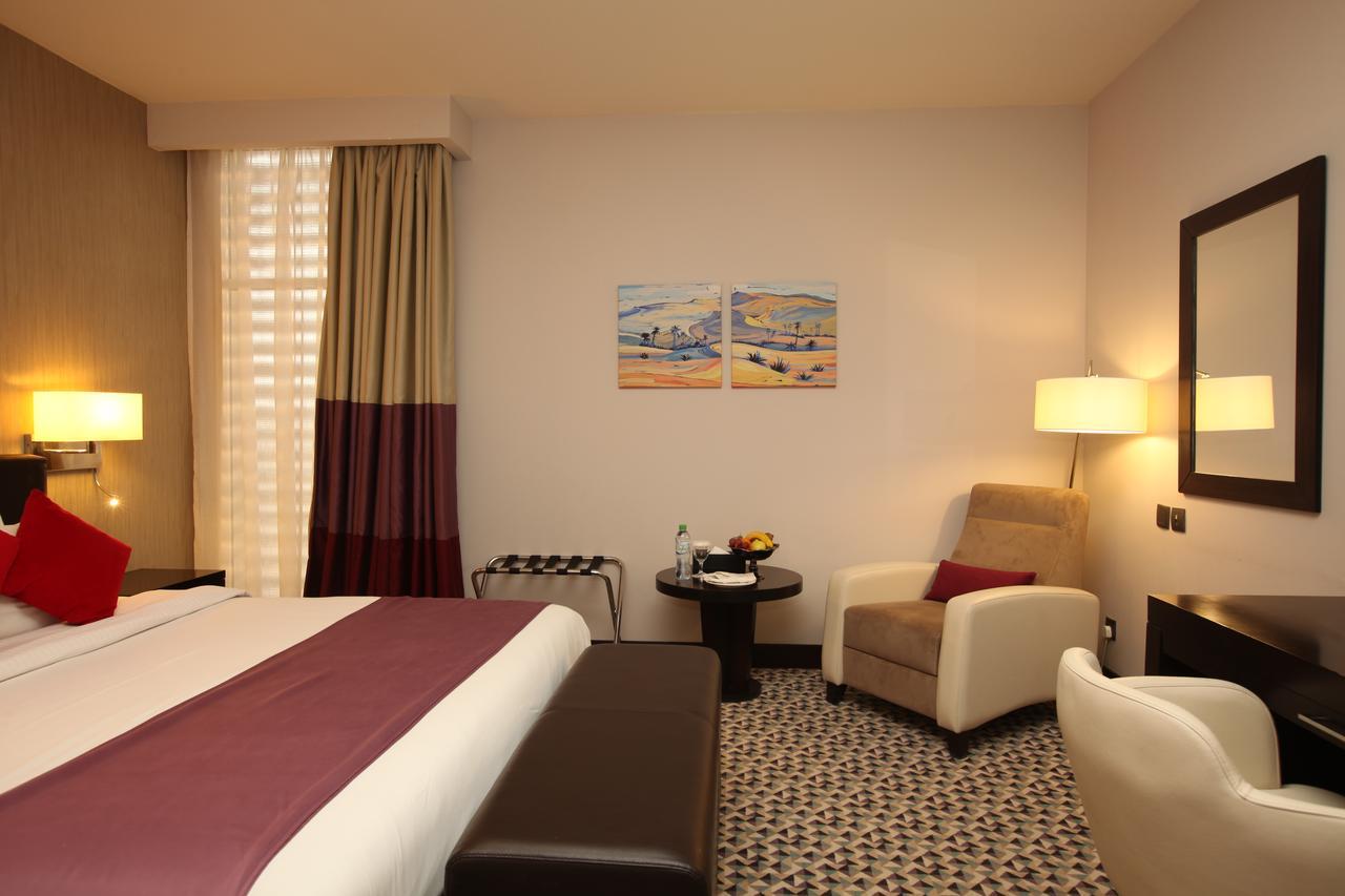 Golden Tulip Hail Extérieur photo